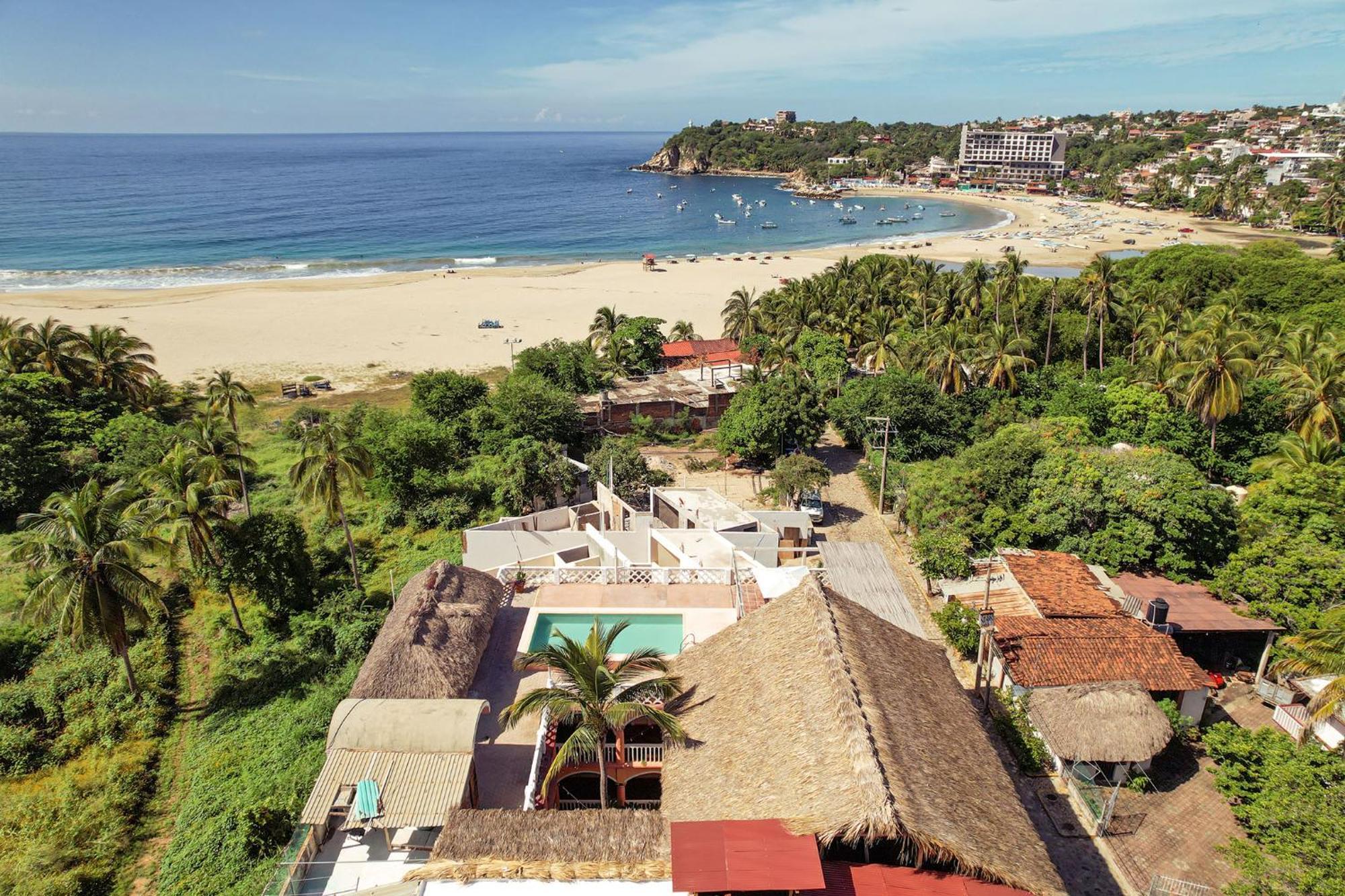 Hotel Flor De Maria Puerto Escondido  Exterior photo