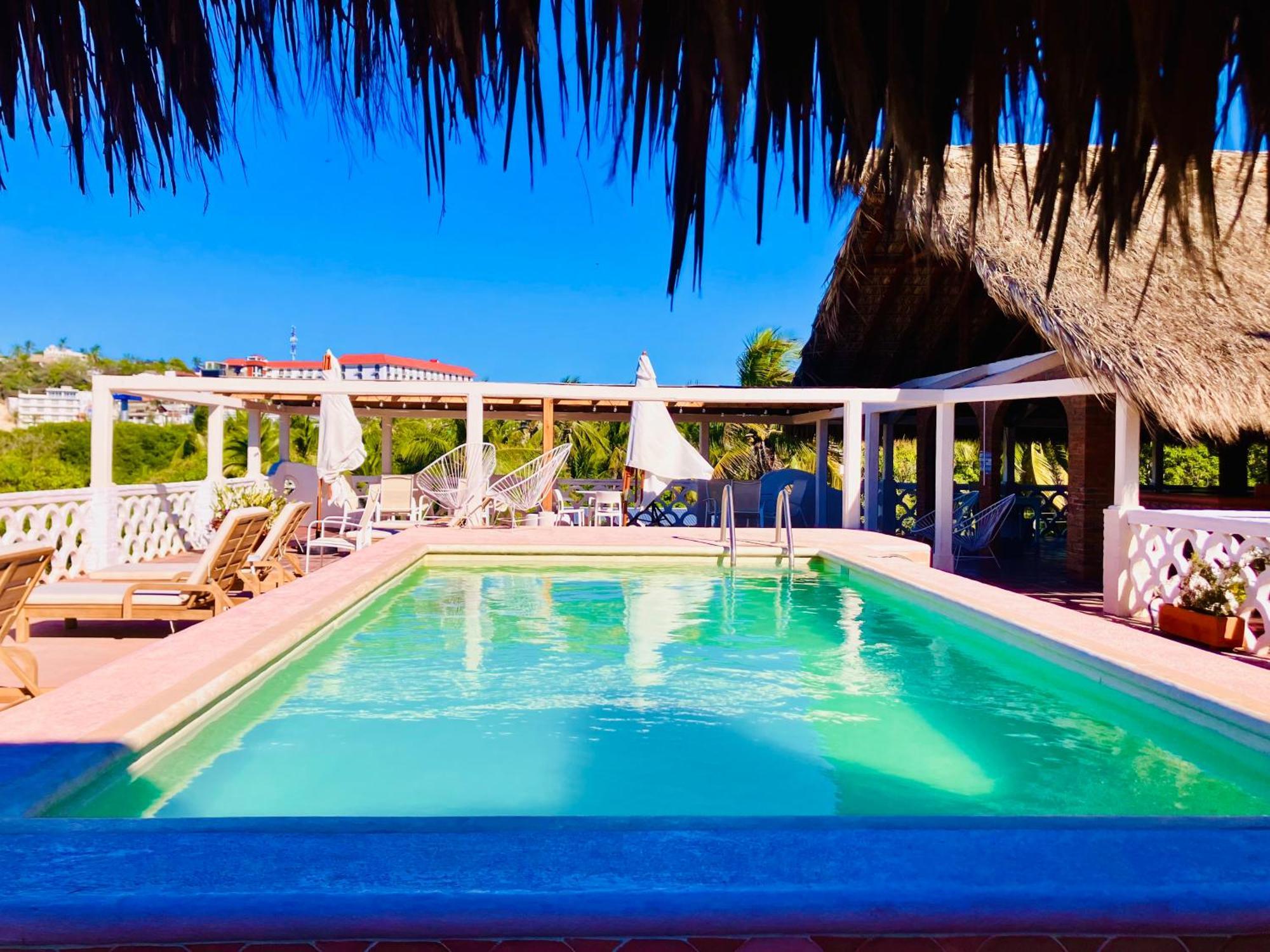 Hotel Flor De Maria Puerto Escondido  Exterior photo