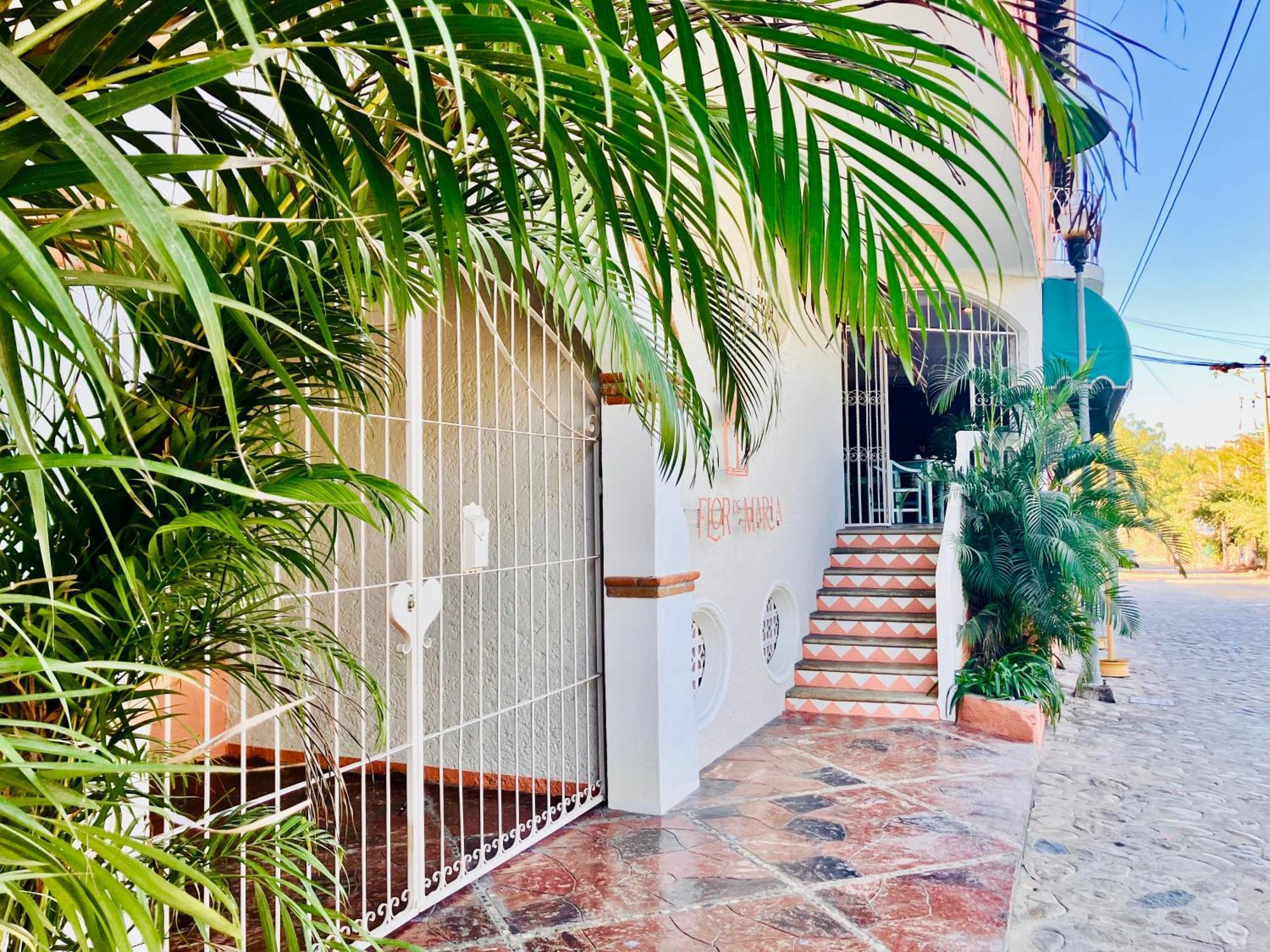 Hotel Flor De Maria Puerto Escondido  Exterior photo